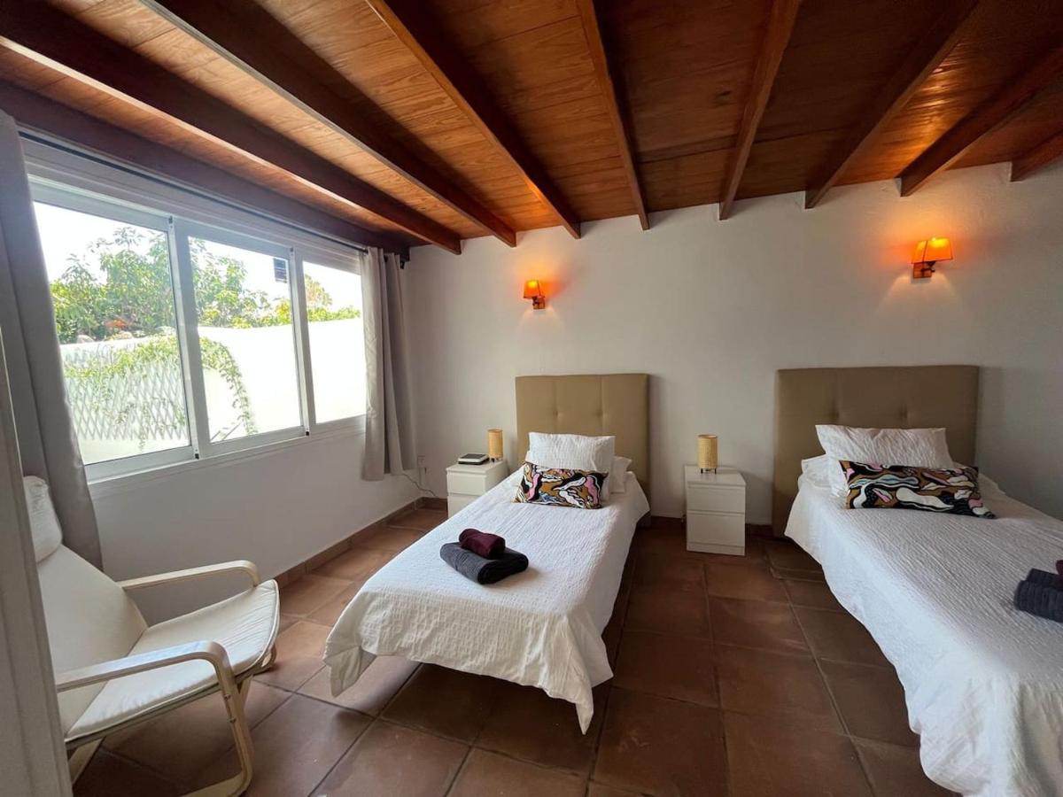 Villa Anna With Heated Pool Puerto del Carmen  Bagian luar foto